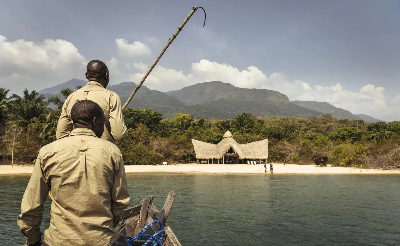 Arriving by dhow